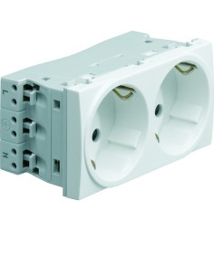 systo Gniazdo przelot, SCHUKO 2x(2P+Z), samozaciski, zab.dotyk. 4 moduły, biały, 16A/250V WS172 Hager 2