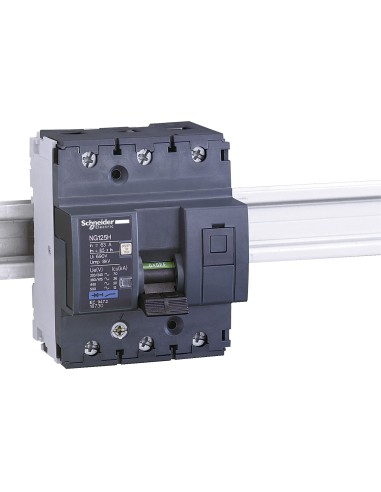 Wyłącznik nadprądowy, NG125H, 3-biegunowy, 32A, ch-ka C 18727