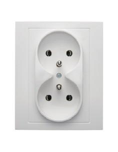 Berker Kwadrat gniazdo podwójne z/u kompletne białe Hager 5361838989 - hurtownia elektryczna Amper.pl 2