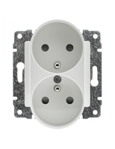 Vena gniazdo podwójne 2x2p+z bez ramki z przesłonami białe 5104 47 2